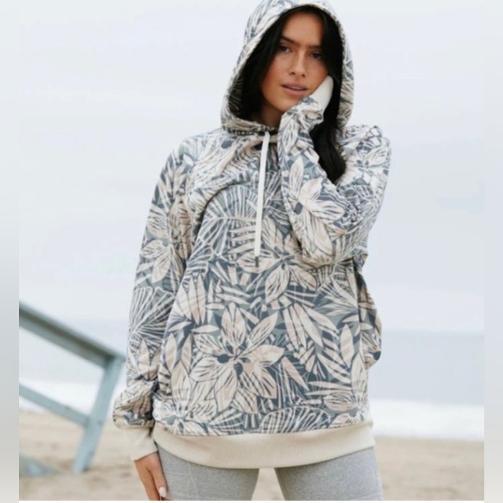 Feat Women’s Medium Tropical Flowtech Floral Roam Hoodie Sweatshirt‎ Pockets